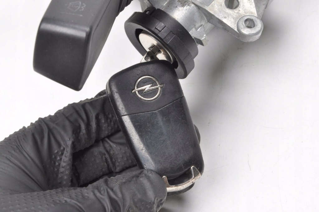 Купить Opel astra h 3 переключатель подрулевой  13198908