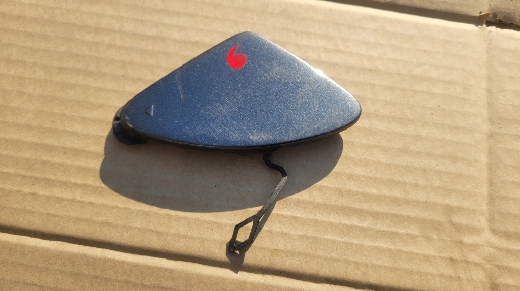 фото №1, Bmw f30 f31 заглушка фаркоп бампер перед 51117301914 // 6