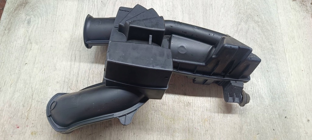 фото №1, Renault megane iii scenic iii 1.4 tce резонатор 8200923124