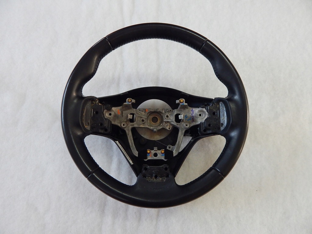 фото №1, Toyota auris ii - воздуховод кожа oryg