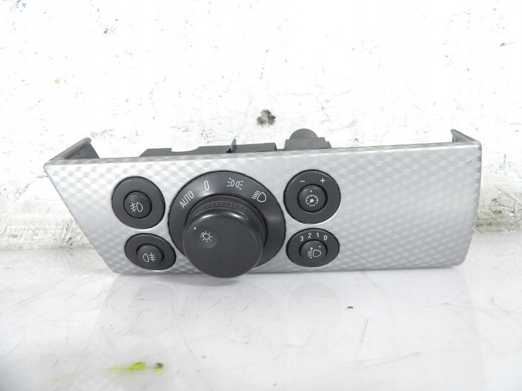 Купить Opel astra h выключатель света 13100124