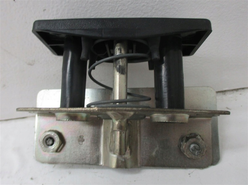 фото №7, Замок засов крышки багажник. citroen c5 iii x7 sedan