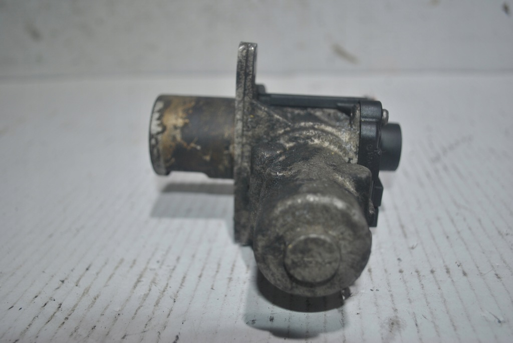 фото №4, Клапан egr renault clio iii 1.5 dci 8200550361