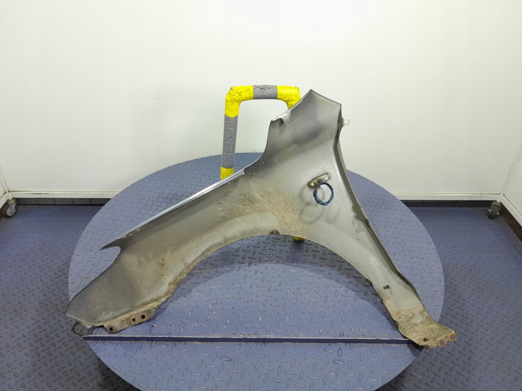 фото №8, Hyundai i30 i lift крыло перед передний правый 9a