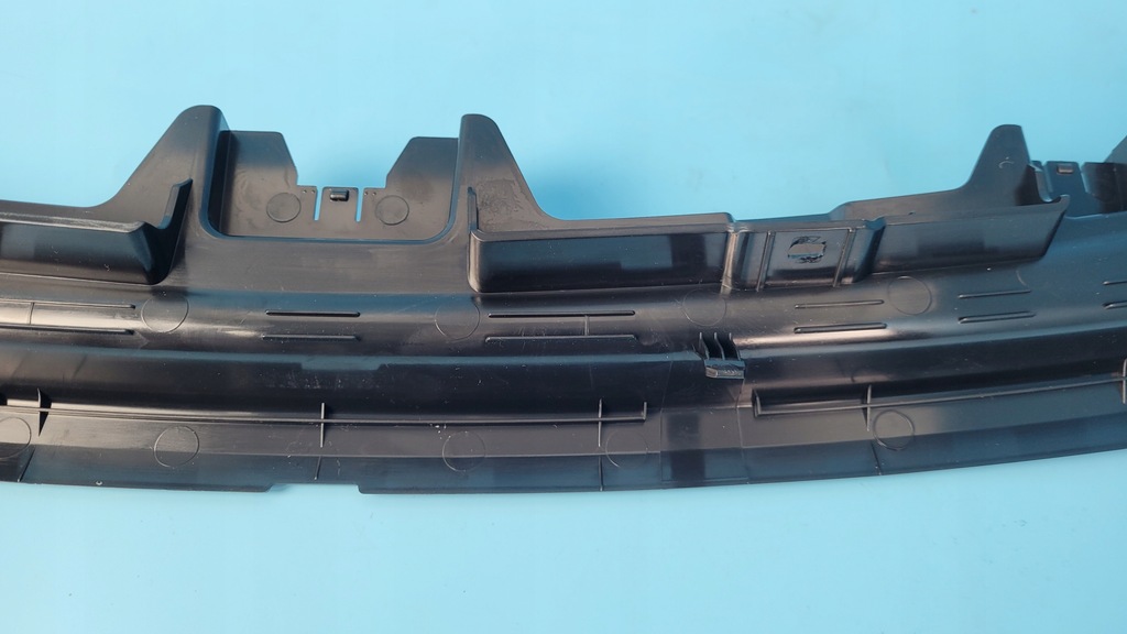 фото №10, Bmw 2' f44 gran coupe защита молдинг кронштейн полка задняя 7475714