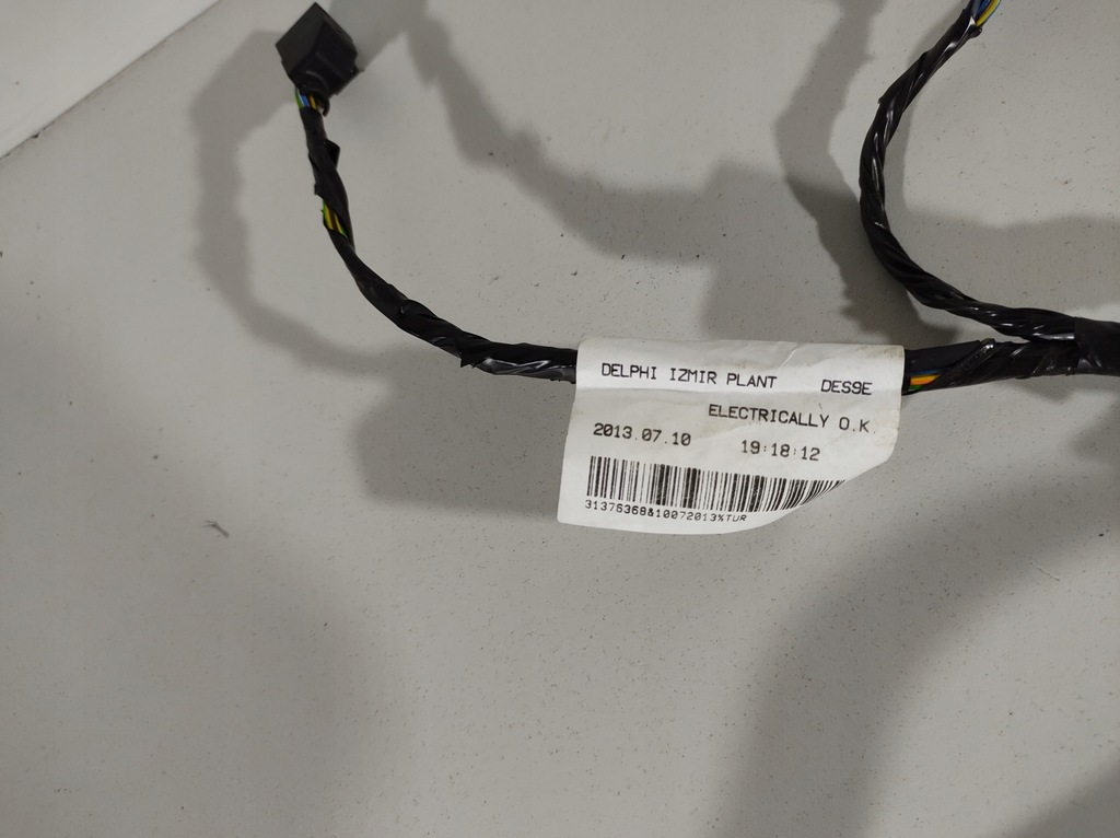 фото №12, Volvo v60 13r- электропроводка жгут бампера задняя