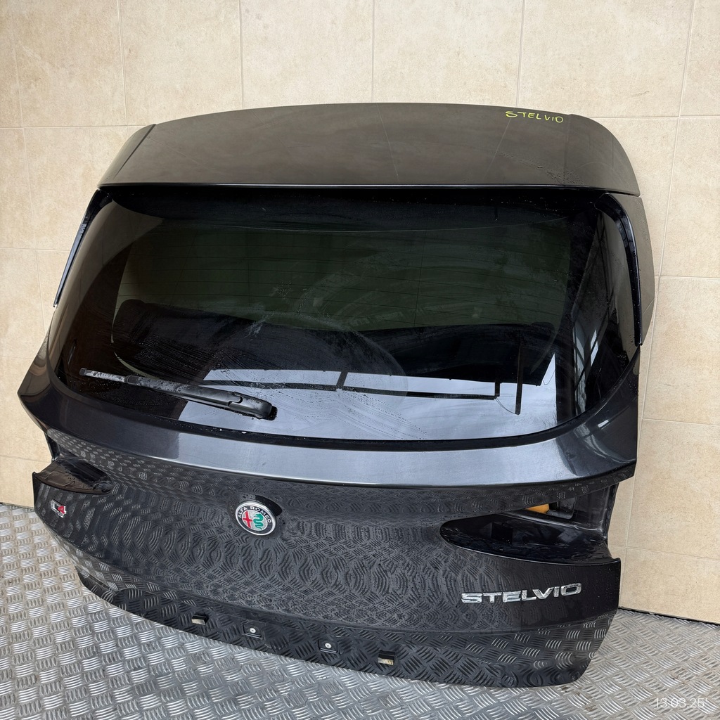 фото №4, Кришка багажника задня комплектна alfa romeo stelvio 2017 rok