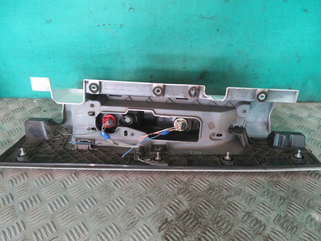 фото №8, Лампа лівий задня opel vivaro renault trafic 17r 265a61090r