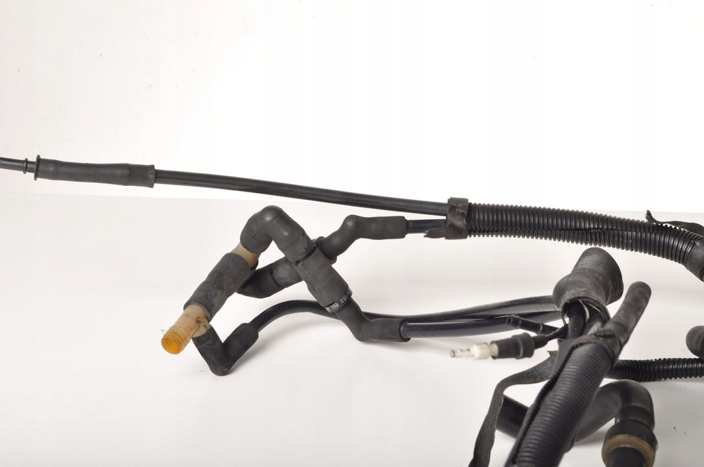 фото №7, Aston martin vanquish i 6.0 провода шланги вакуумa