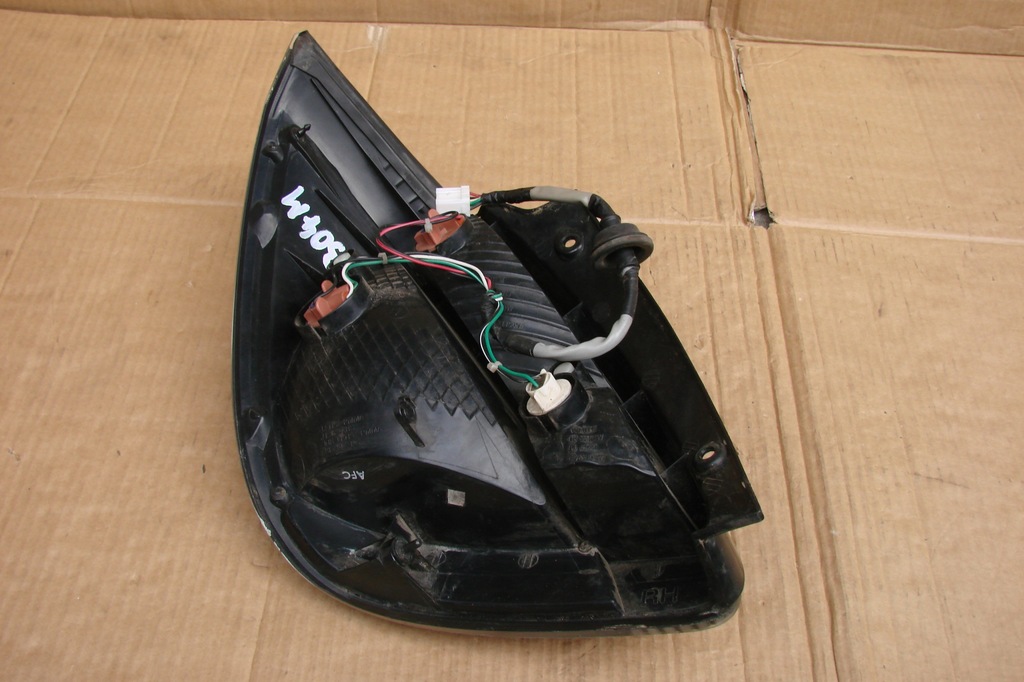 фото №10, Лампа задня права кутова kia rio eu