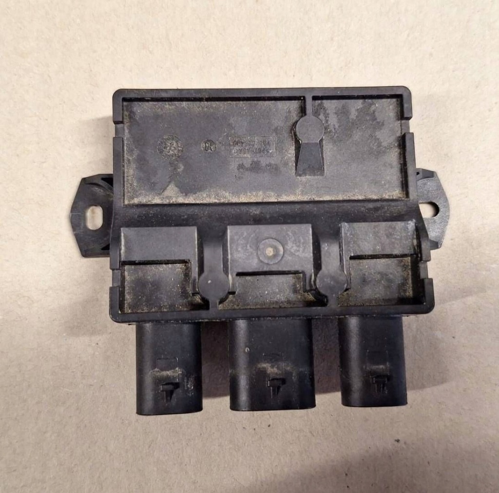 Купити Датчик модуль блок керування відкривання кришки renault austral