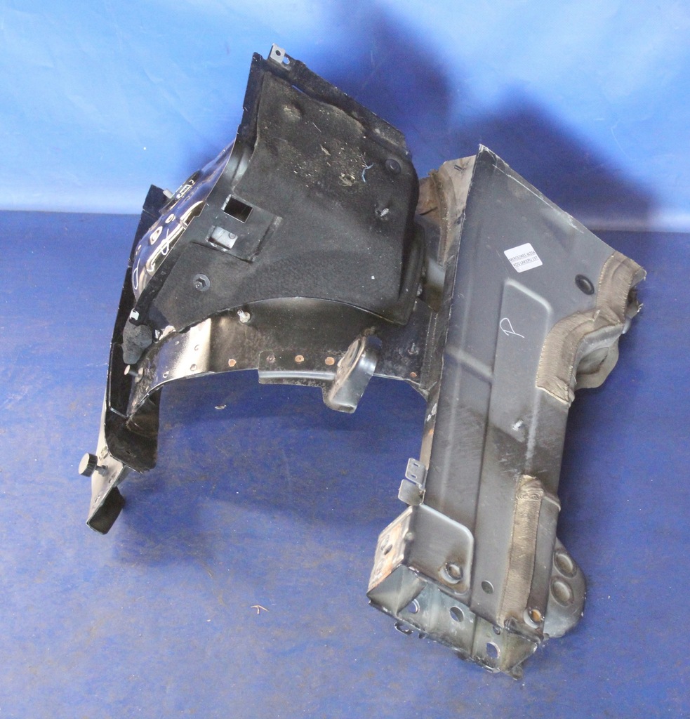 фото №1, Лонжерон четверть перед правая mercedes w204