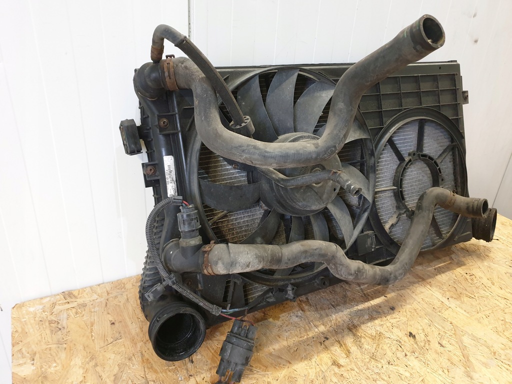 фото №7, Volkswagen оригинальный номер 1k0121253h радиатор wody vwag