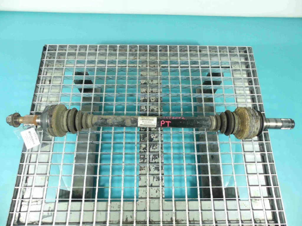 фото №1, Привідний вал права задня porsche panamera i 970 09- 3.0 v6