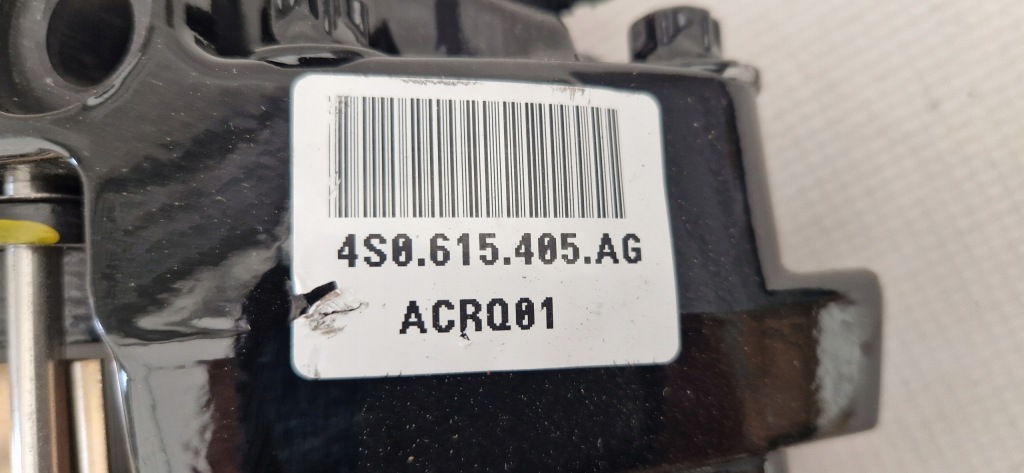 фото №7, Audi r8 4.2 суппорт тормозной + тормозные колодки задняя правый