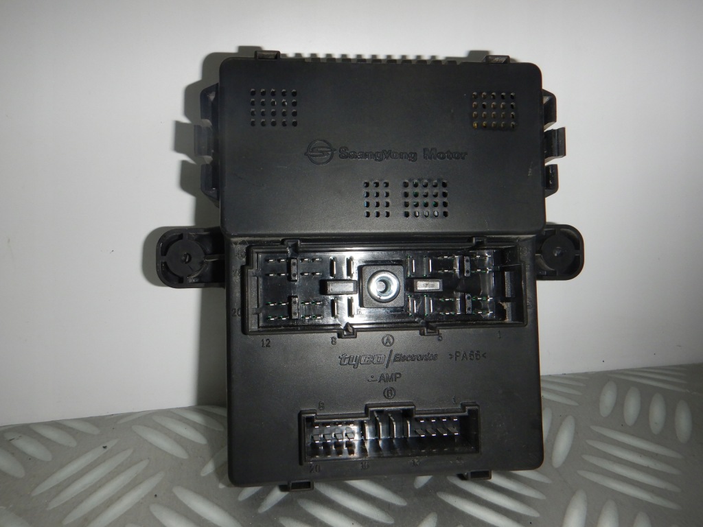 Купить Модуль блок управления ssang yong rodius 82320-21041