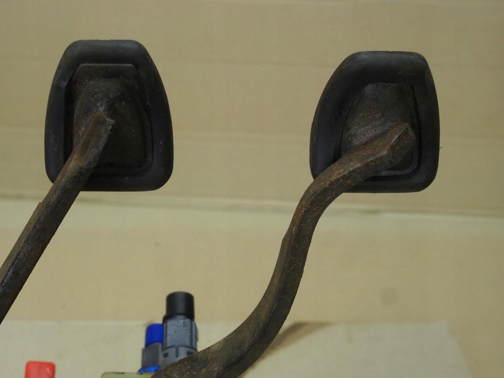 фото №7, Jaguar s-type 3.0 v6 педаль тормоза сцепления