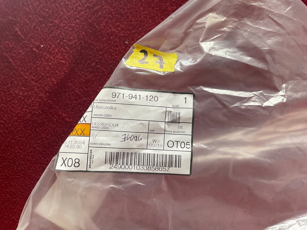 фото №13, Porsche panamera 971 прокладка правой передней лампы 20187102