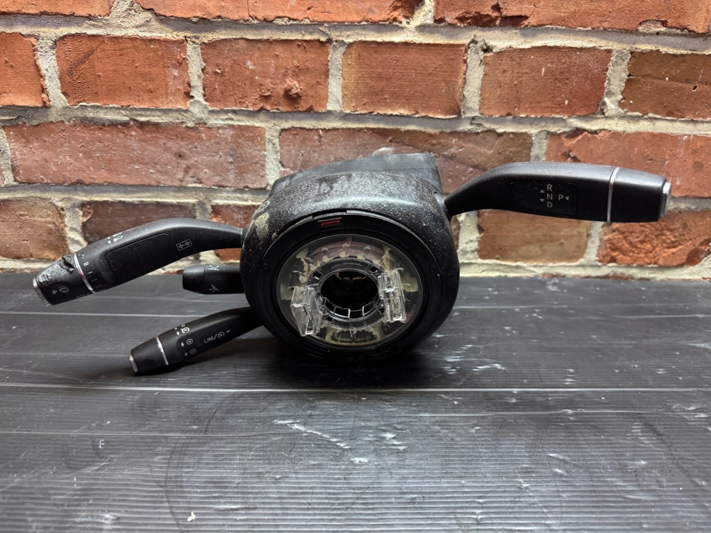 Купить Mercedes w205 переключатель комбинированный a2059002123