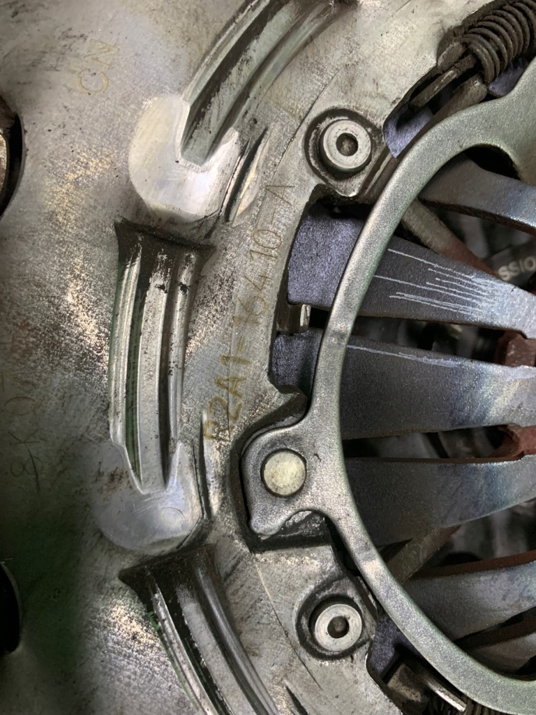 Колесо двомасовий mazda 6 ii 2.2 citd r2aa комплект зчеплення tacza притиск Доставка