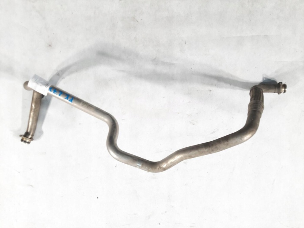 Купить Audi r8 2 spyder quattro 5.2 fsi 2018- шланг радиатора масла 4s0115689j