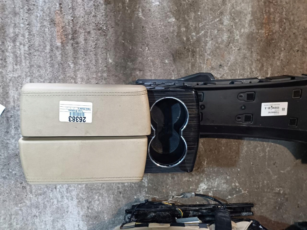 фото №1, Tesla model s тунель середній/підлокітник