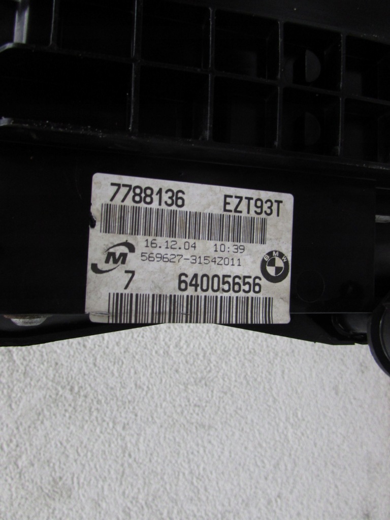 фото №7, Bmw x3 e83 2.0 d 06-10 радиатор вентилятор корпус 6732-6925702 7788136