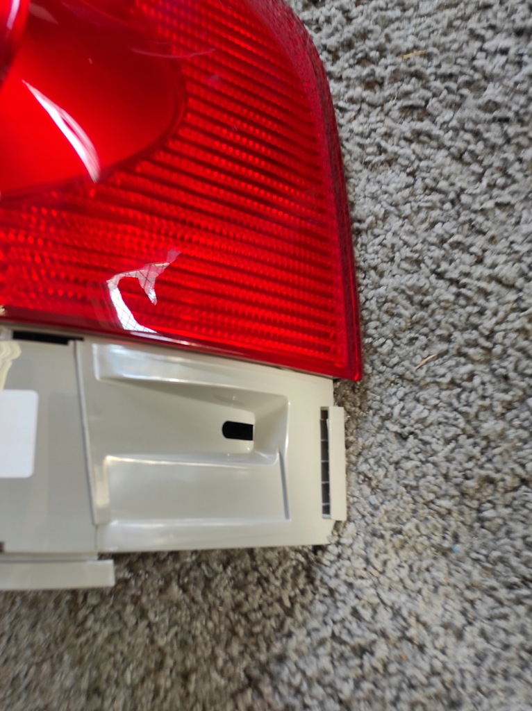 фото №10, Лампа задня права lub ліва vw sharan 03-