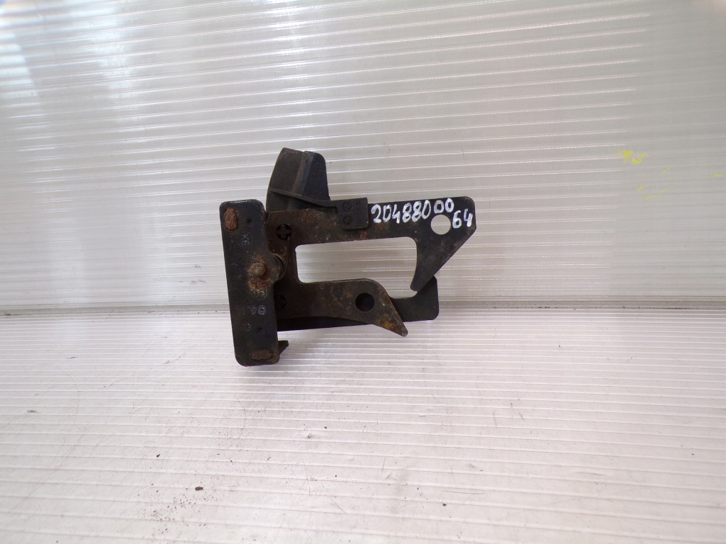 фото №1, Засов замок капот mercedes w204 slk r172 2048800064