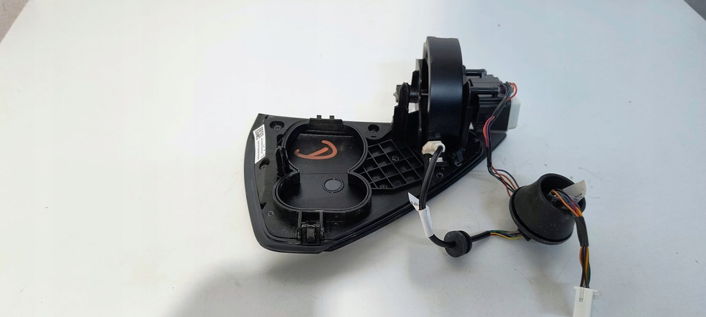 фото №6, Кришка порт заряджання tesla model 3 y