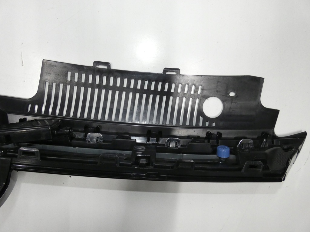 фото №6, Решётка радиатора, решётка радиатора volkswagen golf viii радар led