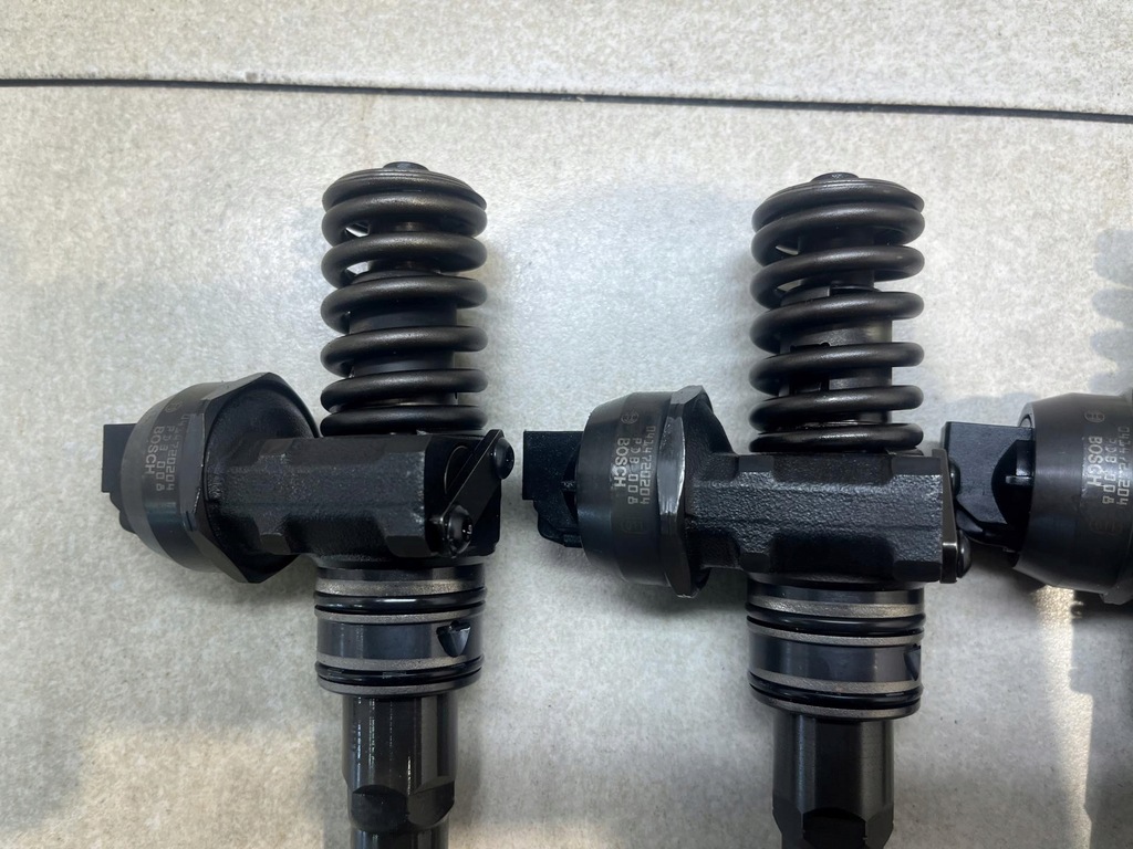 фото №6, Насос-форсунка audi a4 b6 1.9 tdi 0414720204 038130073q