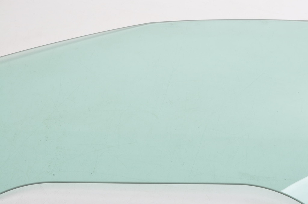 фото №3, Ferrari california 4.3 стекло левая передняя