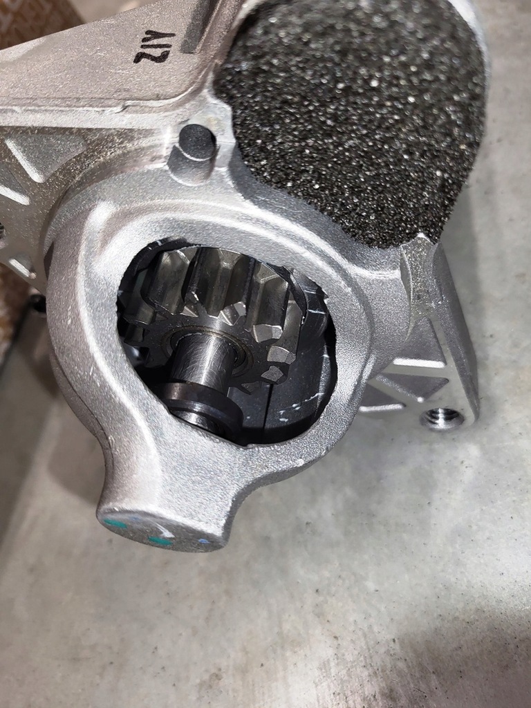 фото №13, Новий оригінальний стартер renault master 2.3dci koleos trafic 233003581r