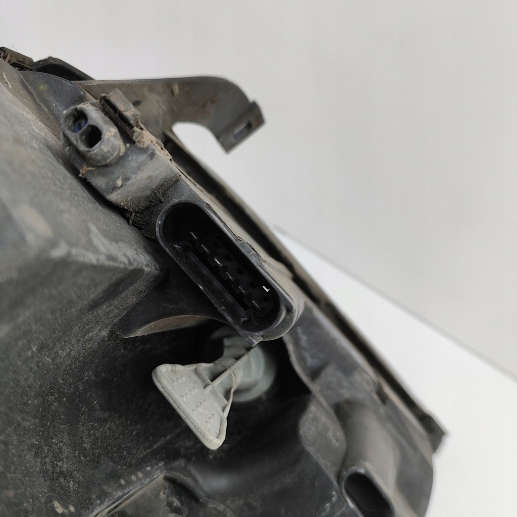 фото №7, Mitsubishi colt 2006 права сторона лампа передня