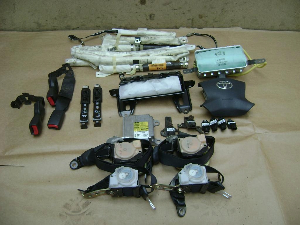 фото №1, Подушка водія пасажира toyota avensis t25