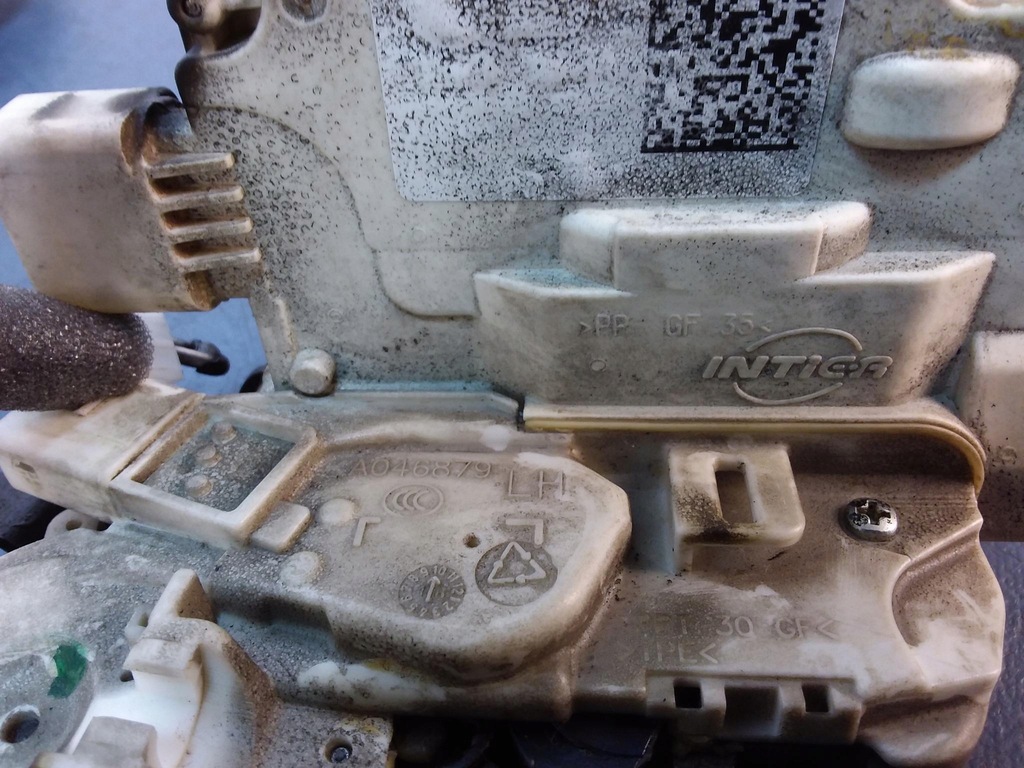 фото №6, Audi a8 d4 замок доводчик дверь задняя левый 12 pin