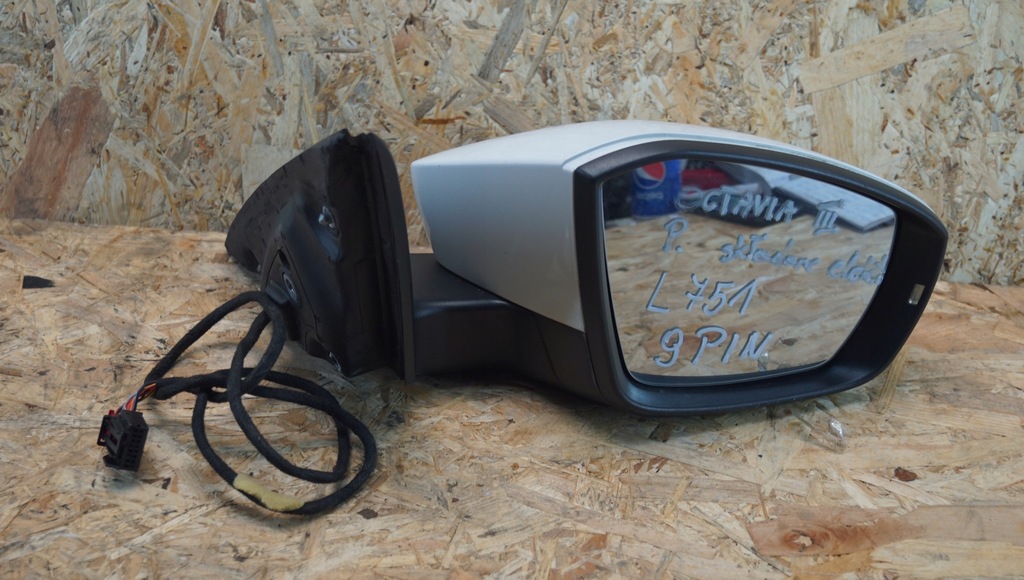 фото №10, Дзеркало праве skoda octavia iii 9 pin складний el