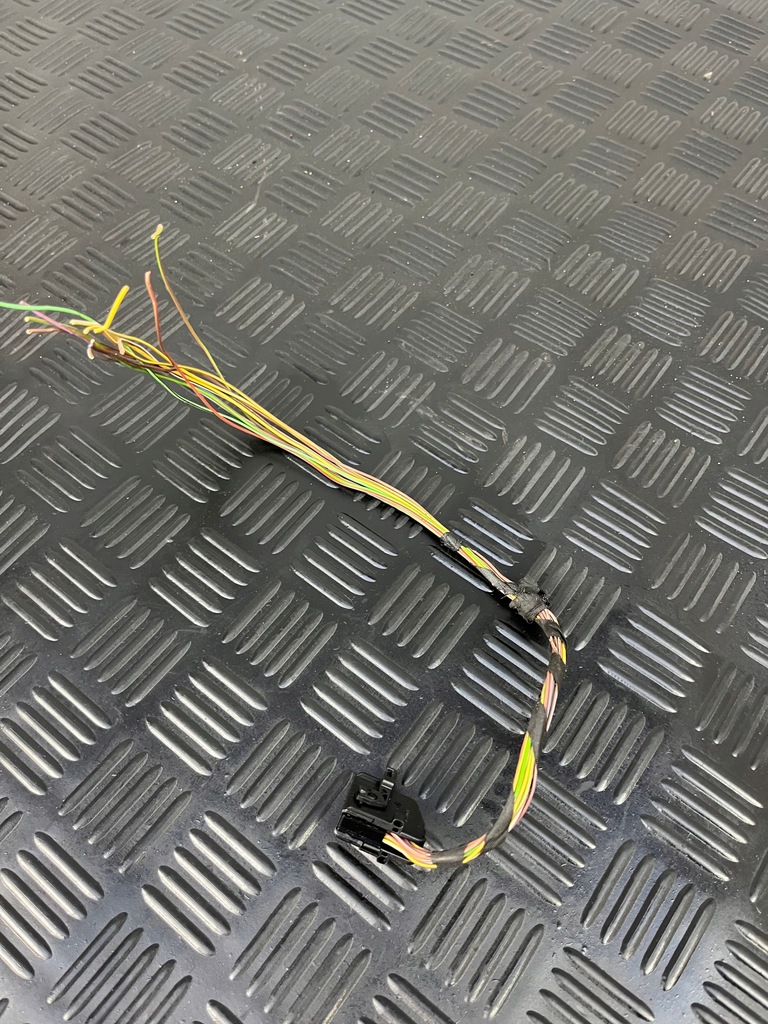 фото №1, Bmw колодка штекер 8364654