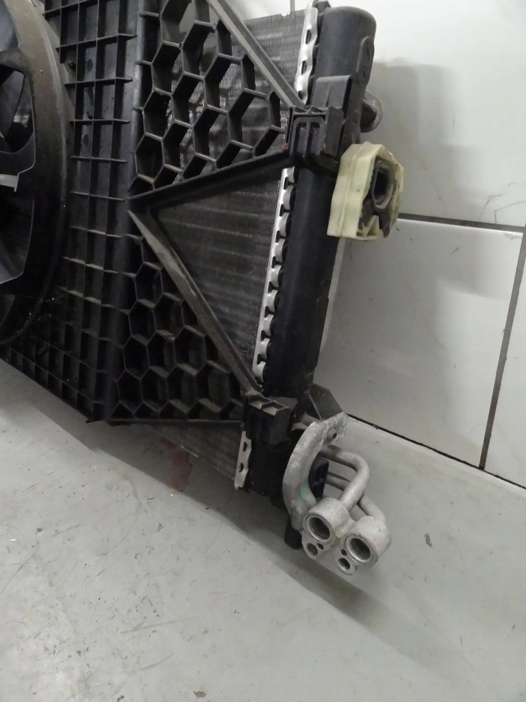 фото №10, Vw polo 6r v 2012 1.2 b комплект радіатор з вентилятор 6r01212530