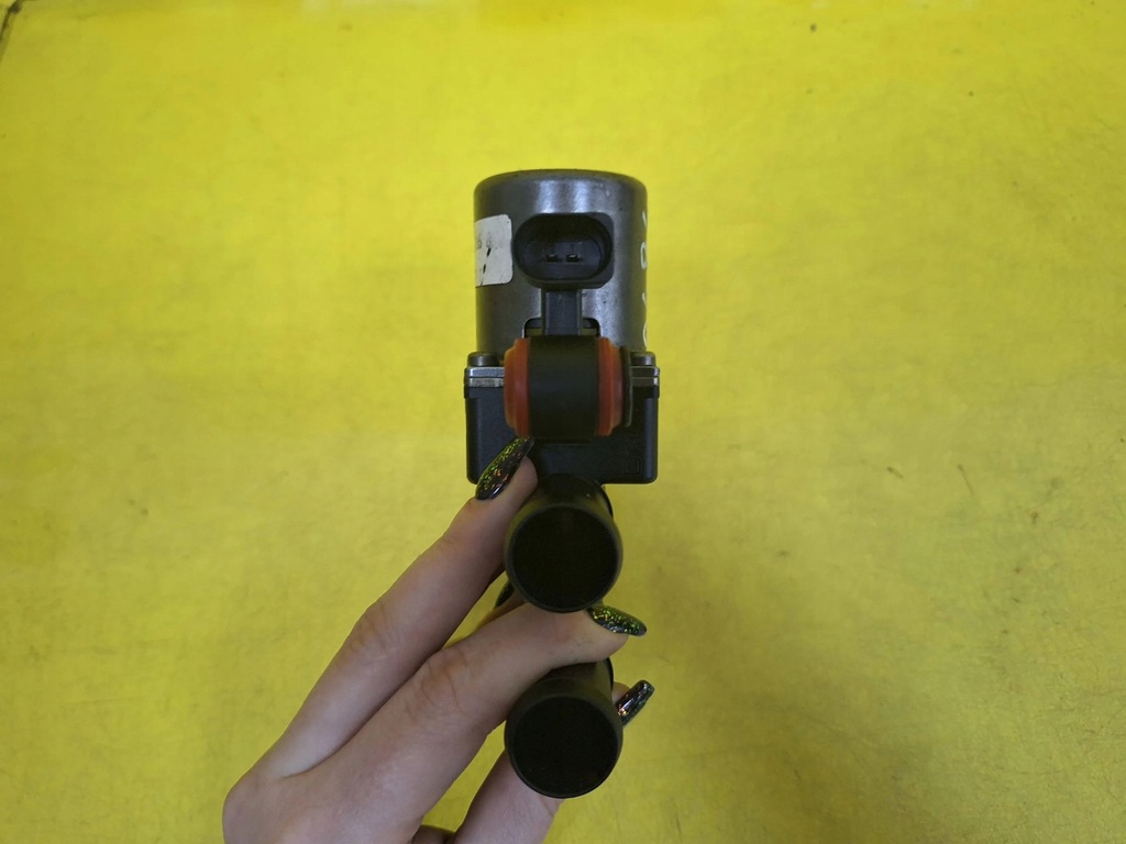 фото №10, Електроклапан обігрівача audi a4 b6 nr43