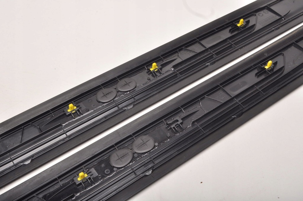Bmw m4 f82 накладки порогові ліва права комплект 8063797 8063798 Ціна