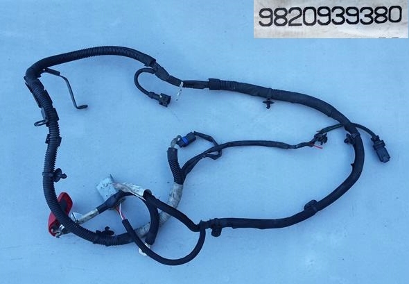 фото №1, Шланг клемма plus peugeot 3008 ii 9820939380