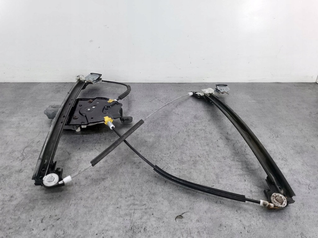 Подъемник стекло правый перед peugeot 607 103315-103 1137328210 bosch в Украине