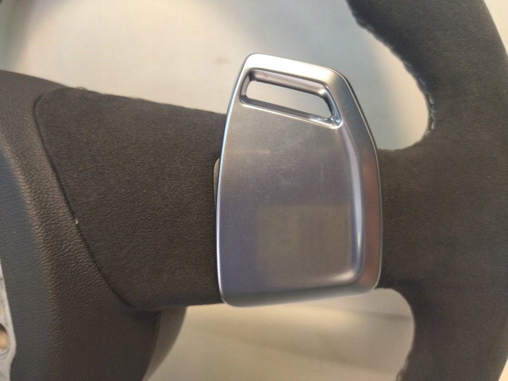 фото №16, 8w0419091ff повітропровід alcantara зрізана пелюстки перемикання мультифункція audi rs4 rs5