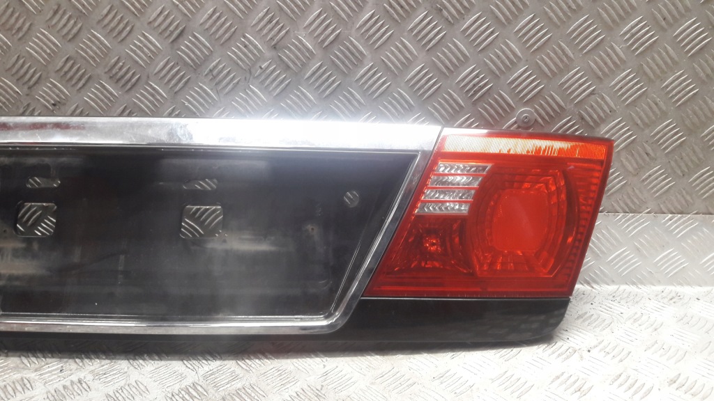 фото №5, Kia magentis накладка крышки задняя 87370-3c200