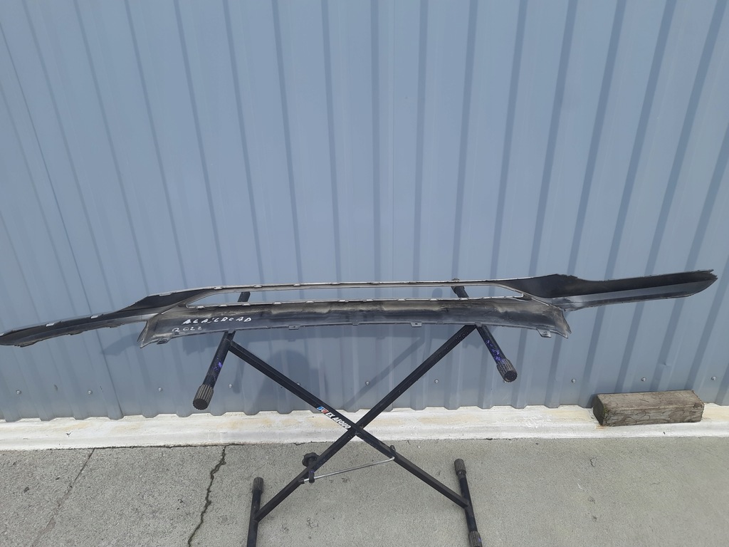 фото №13, Audi a6 c8 allroad 18- накладка бампера перед 4k0807733 usa