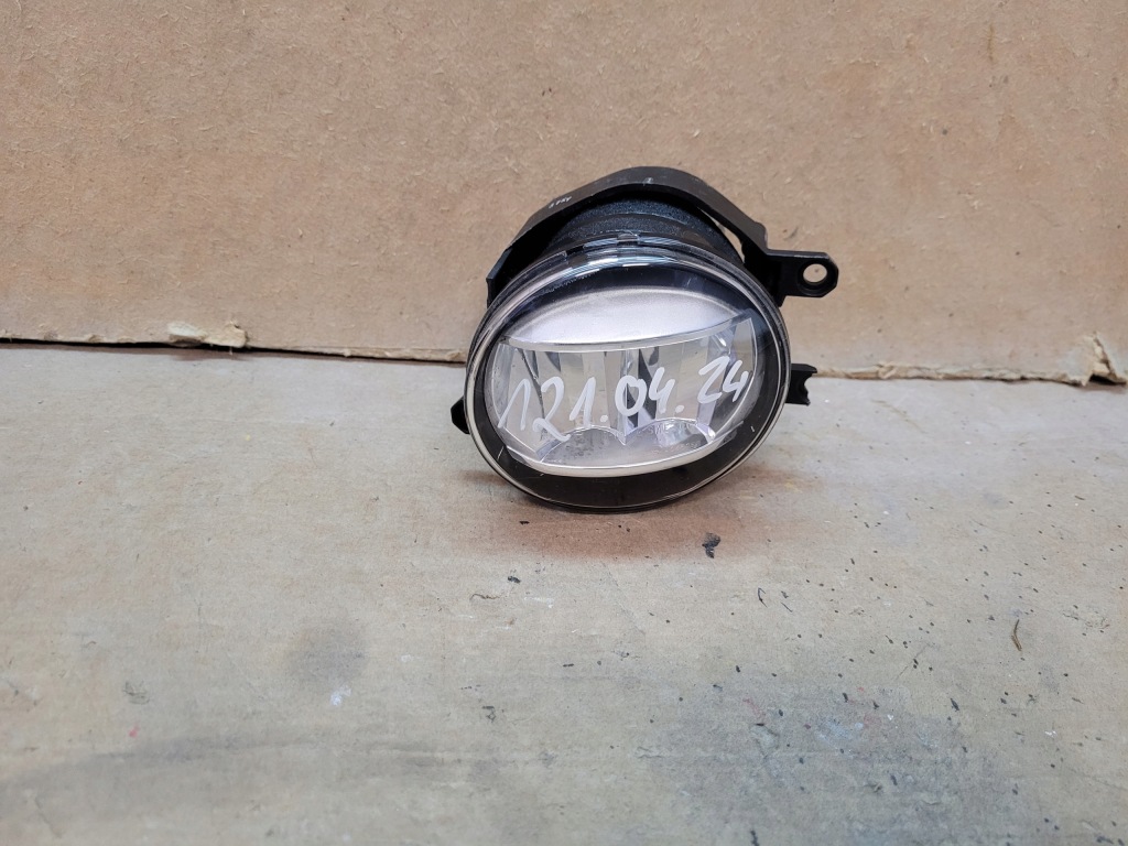 фото №1, Противотуманная фара левый перед toyota c-hr