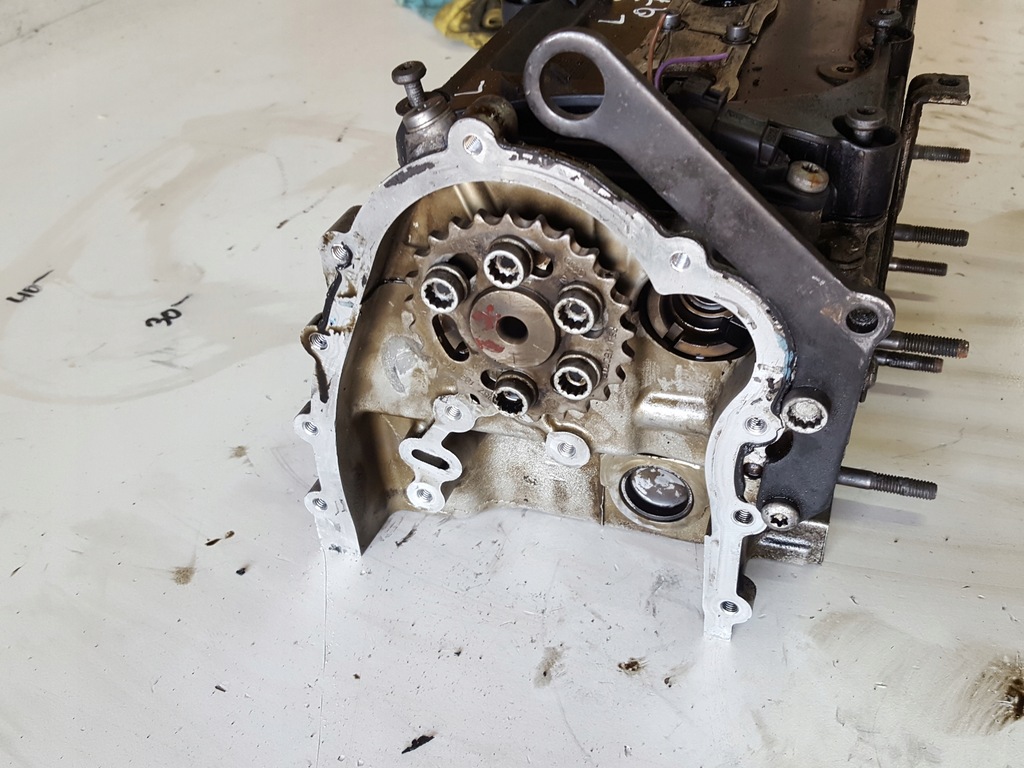 фото №5, Audi q7 4l 05r- touareg 3.0 tdi cas головка правая