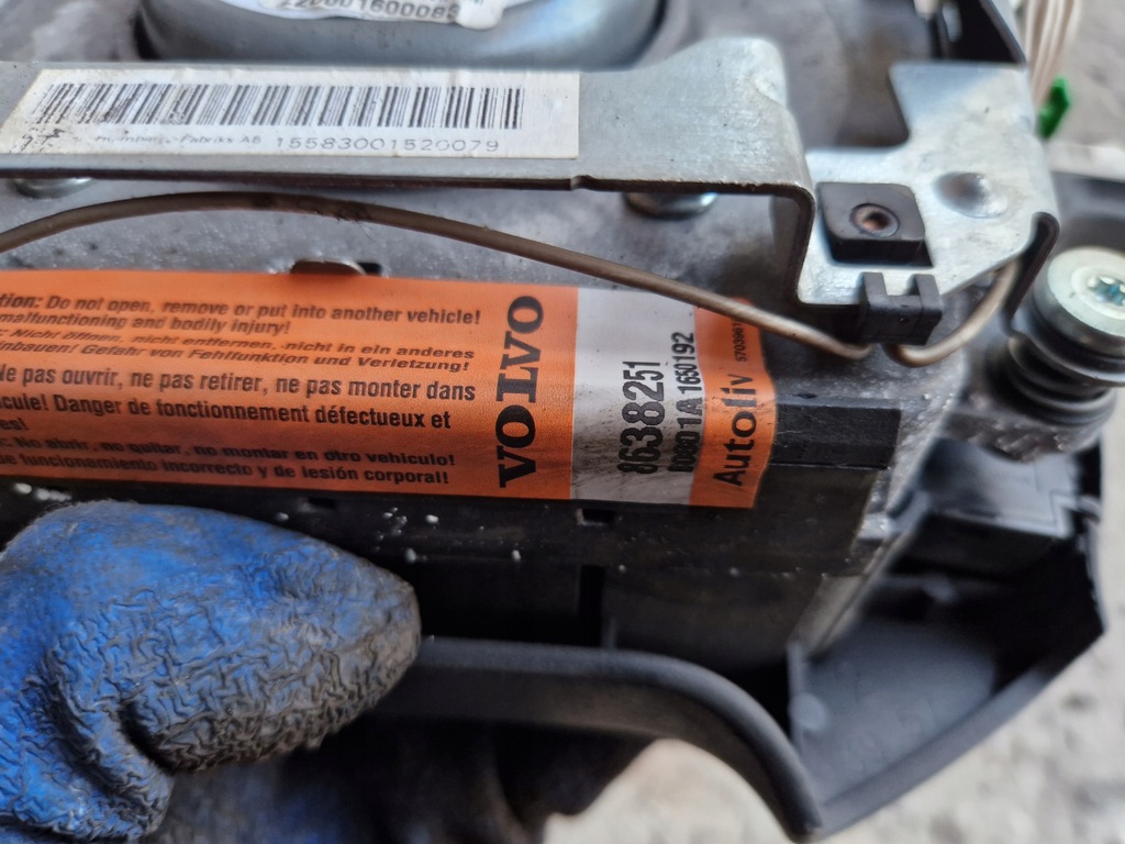 фото №7, Подушка безопасности подушка pow водителя мультифункция s80 98-